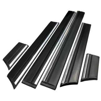 MOLDURAS LATERALES Peugeot --- juego  MOLD P-505 86 N/PL  codigo SLX012100jgo SLX10102100jgo