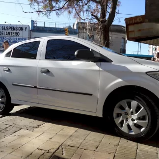 MOLDURAS LATERALES CHEVROLET --- juego moldura ALTERNATIVA CHEVROLET ONIX (C/LEYENDA)  codigo SLX014330JGO SLX10104330JGO